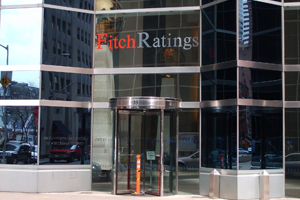 Fitch снижает кредитный рейтинг Китая