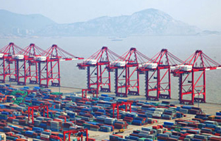 До 90% грузоперевозок КНР приходится на морское судоходство