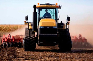 Украина и Китай будут делать тракторы вместе